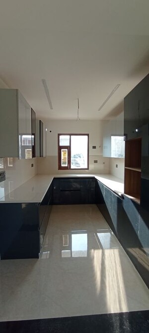 Kitchen in 4 BHK Builder Floor at TDI The Grand Retreat, Sector 88 – for Sale