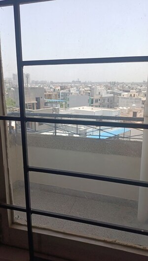 Balcony in 4 BHK Apartment at IRWO Classic Apartment, Sector 57 – for Sale