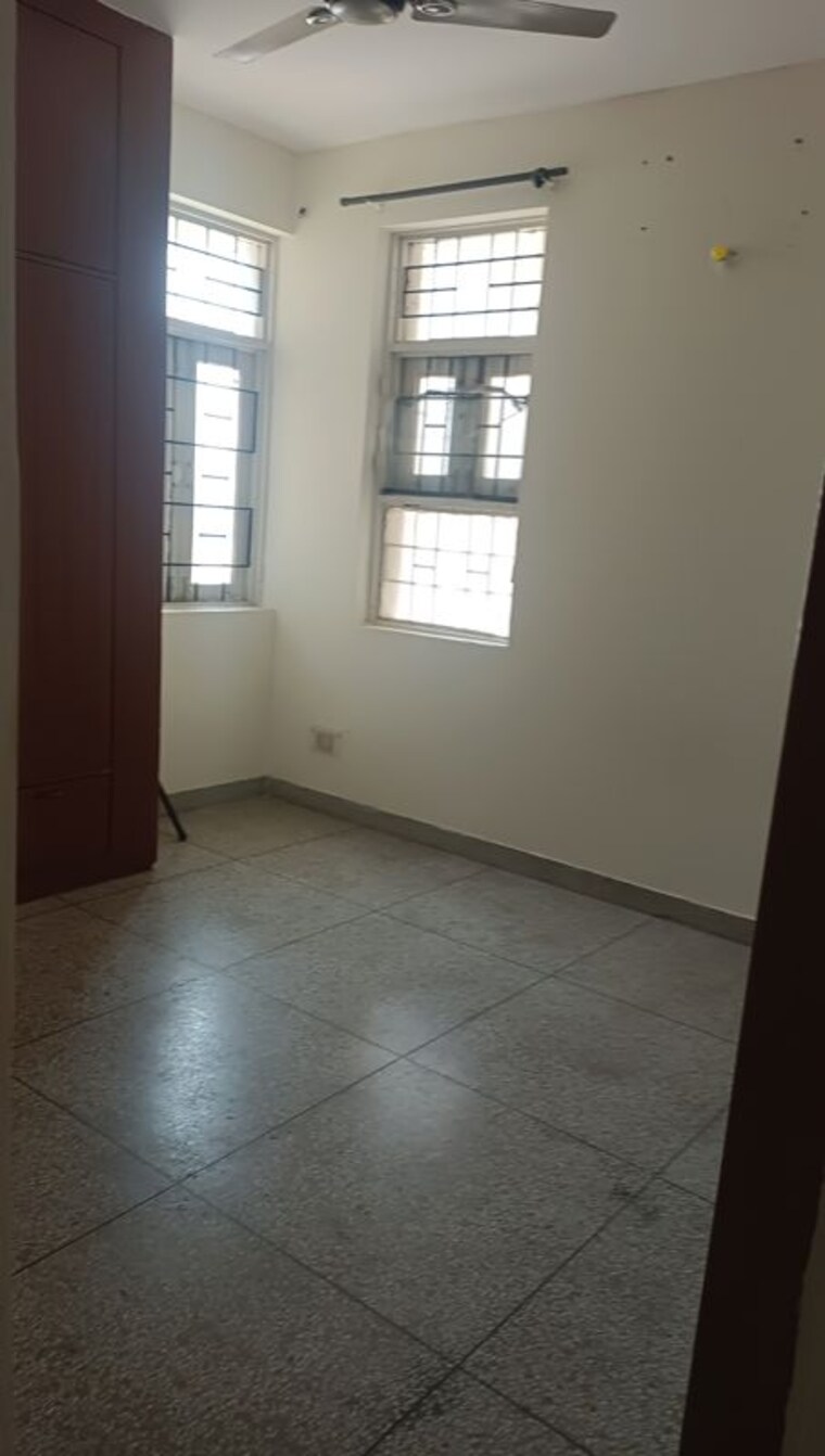 Room, irwo-classic-apartment 4 Bedroom 1400 Sq.Ft. Apartment In Sector 57 Gurgaon 10715998