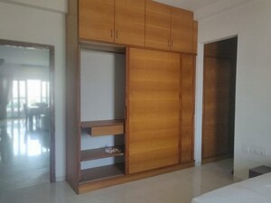 Furnished Amenities in 4 BHK Apartment at Jyoti Banjara, Banjara Hills – for Rent