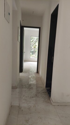 Furnished Amenities in 2 BHK Apartment at Kolte Patil Alora, Santacruz East – for Rent