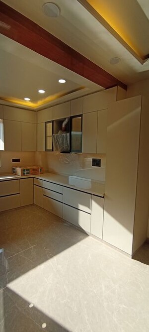 Kitchen in 4 BHK Builder Floor at TDI The Grand Retreat, Sector 88 – for Sale