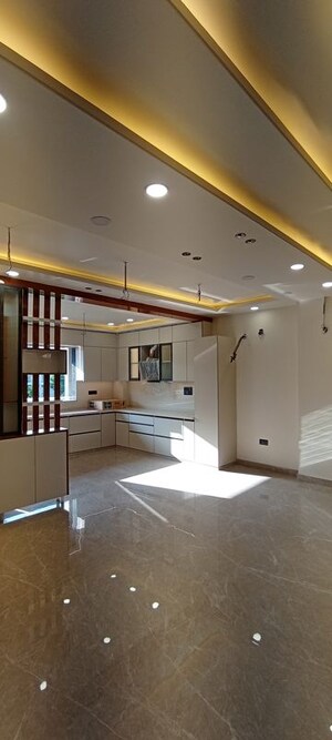 Staircase in 4 BHK Builder Floor at TDI The Grand Retreat, Sector 88 – for Sale