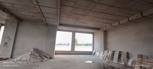 Room in  Showroom at Tadepalli – for Rent