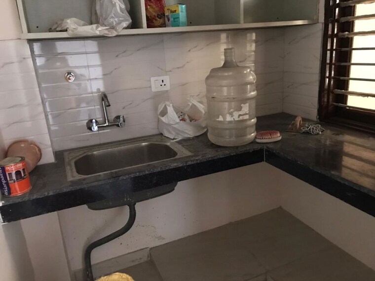 Kitchen, sector 14 2 Bedroom 1205 Sq.Ft. Builder Floor In Sector 14 Gurgaon 10716088