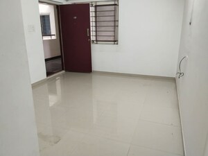 Room in 2 BHK Apartment at Sri Sai Residency Kadubeesanahalli, Kadubeesanahalli – for Rent