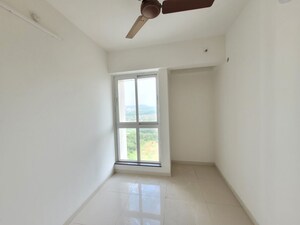 Room in 1 BHK Apartment at Puranik Hometown, Ghodbunder Road – for Rent