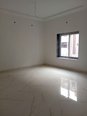Room in 4 BHK Independent House at Bandlaguda Jagir – for Sale