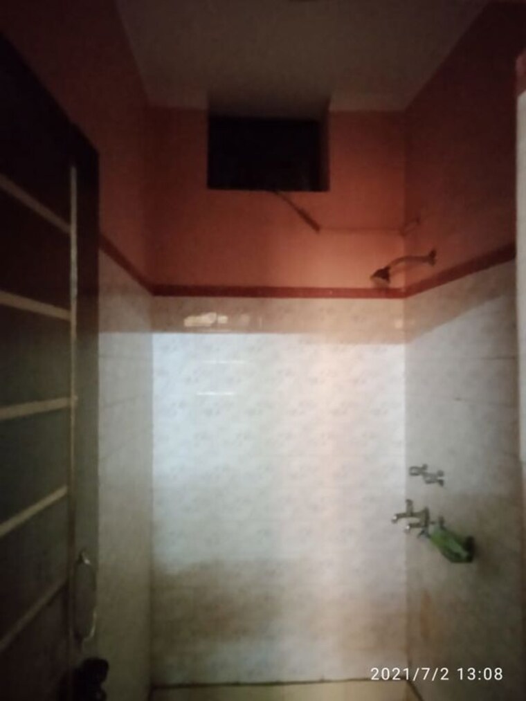 Bathroom, sector 14 2 Bedroom 1277 Sq.Ft. Builder Floor In Sector 14 Gurgaon 10716149