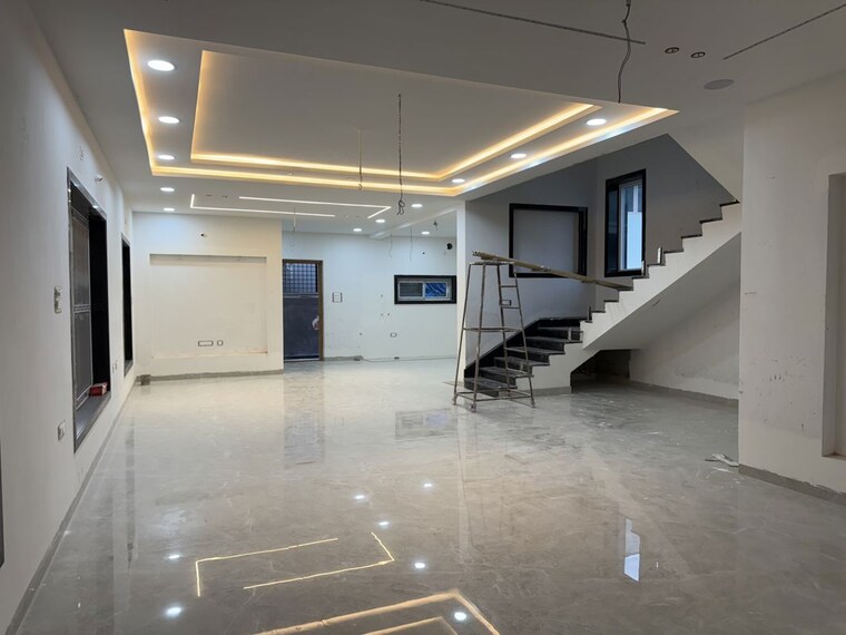  Parking, yapral 5 Bedroom 4400 Sq.Ft. Villa In Yapral Hyderabad 10716140