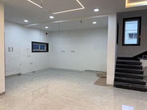 Room in 5 BHK Villa at Yapral – for Sale
