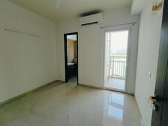 2 BHK +Apartment For Rent in Smart World Orchard
