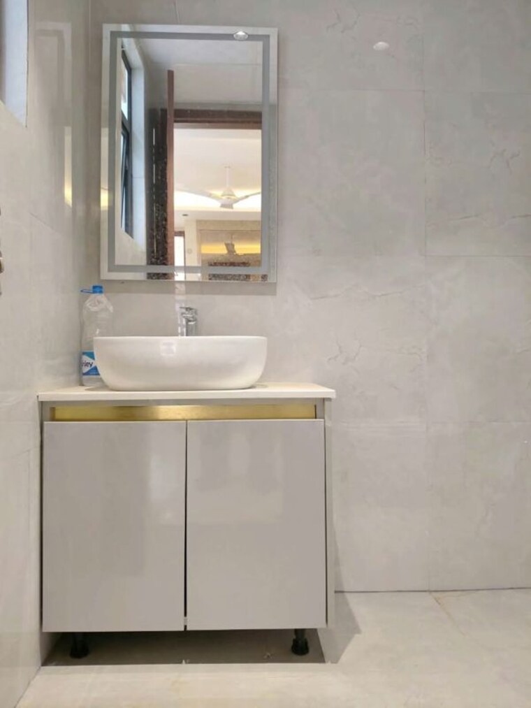 Bathroom, anant-raj-ashok-estate 3 Bedroom 1620 Sq.Ft. Apartment In Sector 63a Gurgaon 10716209