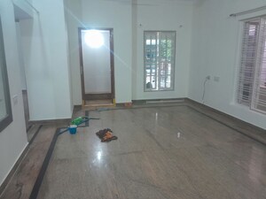 Room in 3 BHK Builder Floor at Nri Layout – for Rent