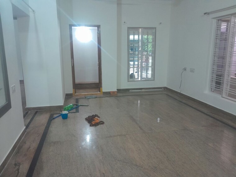 Room, nri layout 3 Bedroom 1500 Sq.Ft. Builder Floor In Nri Layout Bangalore 10714923
