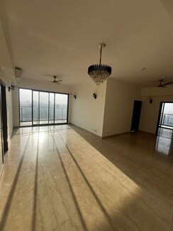 3 BHK +Apartment For Rent in M3M Golf Estate