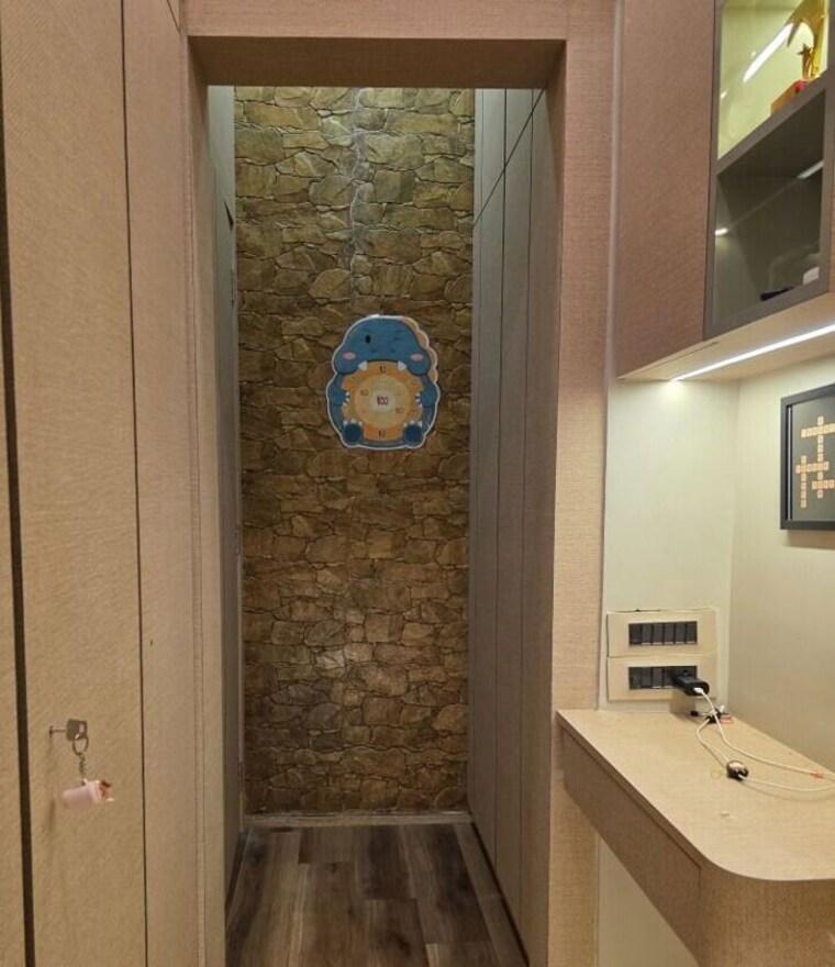 Bathroom, byculla 3 Bedroom 1000 Sq.Ft. Apartment In Byculla Mumbai 10716263