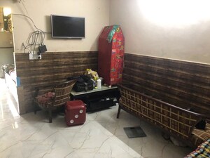 Parking in 1 BHK Independent House at Sarita Vihar – for Rent