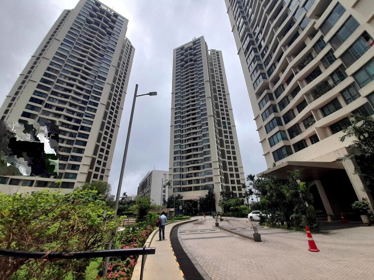 Exterior View, oberoi-realty-woods 2.5 Bedroom 907 Sq.Ft. Apartment In Goregaon East Mumbai 10716300
