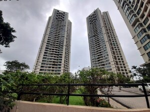2.5 BHK Apartment – Exterior View View at Oberoi Realty Woods, Goregaon East - for Sale