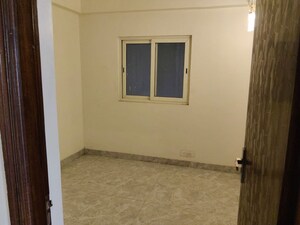 Room in 3 BHK Apartment at Panchsheel Wellington, Dundahera – for Sale