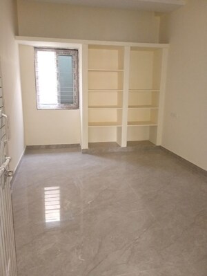 Room in 4 BHK Independent House at Kismatpur – for Sale