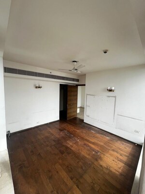 Kitchen in 3 BHK Apartment at M3M Golf Estate, Sector 65 – for Rent