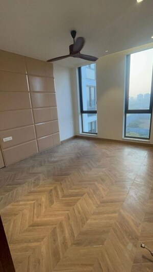 Room in 3 BHK Apartment at M3M Golf Estate, Sector 65 – for Rent