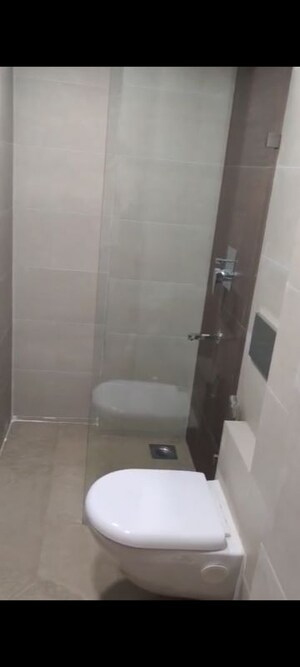 Furnished Amenities in 2 BHK Apartment at Datta Parag Apartment, Andheri West – for Rent