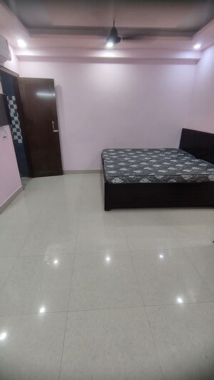 Room in 1 BHK Builder Floor at RWA Apartments Sector 47, Sector 47 – for Rent
