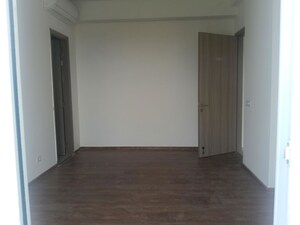Room in 3 BHK Builder Floor at Sector 23 – for Rent