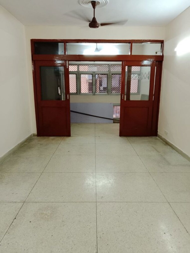 Living Room, ip extension 2 Bedroom 950 Sq.Ft. Apartment In Ip Extension Delhi 10716413