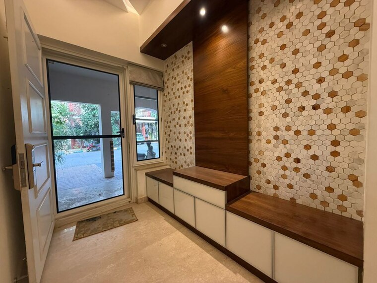 Bedroom, prestige-lakeside-habitat-villa 4 Bedroom 4934 Sq.Ft. Villa In Gunjur Bangalore 10716403