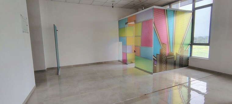 Room, hiranandani-solus Commercial Office Space 729 Sq.Ft. In Thane West Thane 10716428
