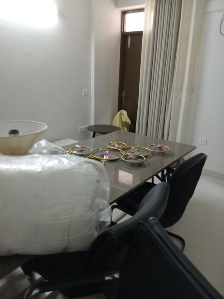 Team Area, sector 23 3 Bedroom 1550 Sq.Ft. Builder Floor In Sector 23 Gurgaon 10716446