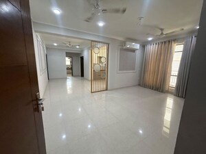 Living Room in 3 BHK Builder Floor at Sector 22 – for Rent