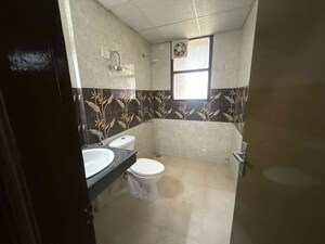 Bathroom in 3 BHK Builder Floor at Sector 22 – for Rent