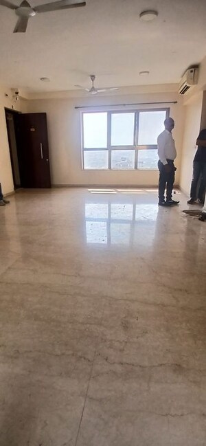 2.5 BHK Apartment For Sale in Lake Primrose, Powai