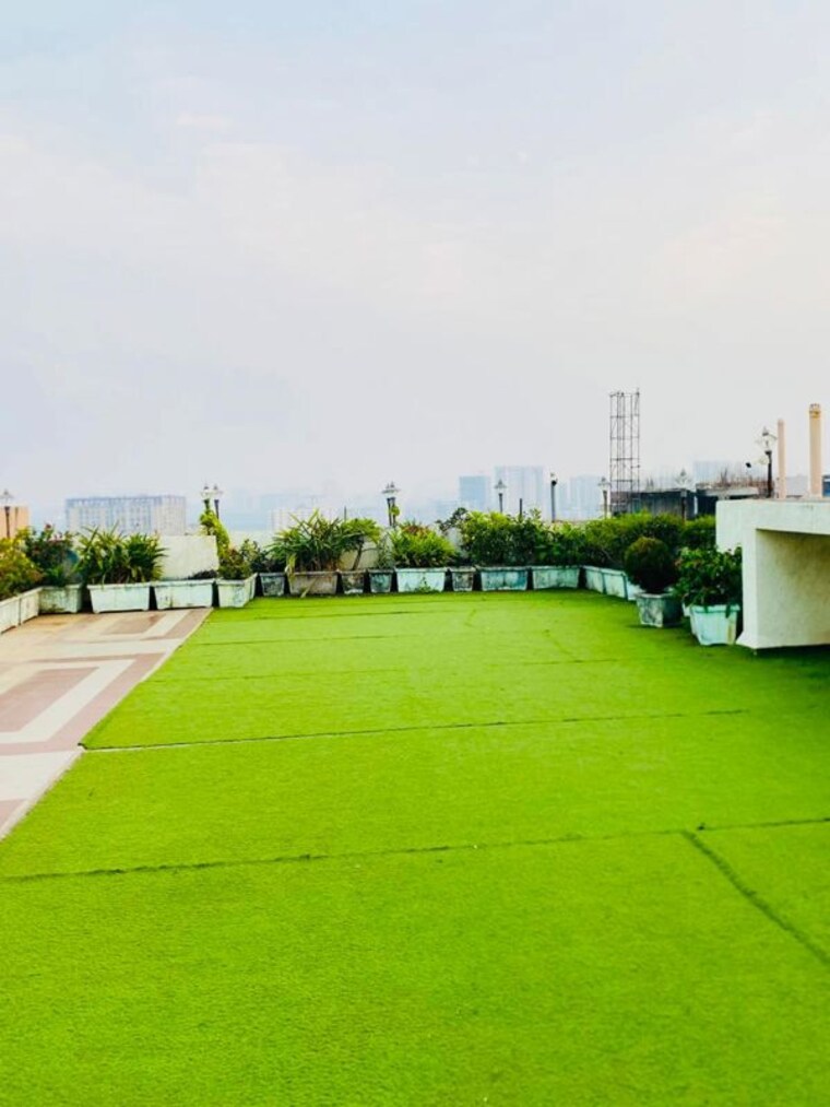 Garden, bandra east 2 Bedroom 673 Sq.Ft. Apartment In Bandra East Mumbai 10716452