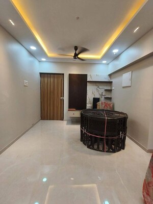 2 BHK Apartment For Rent in Andheri CHS, Andheri West