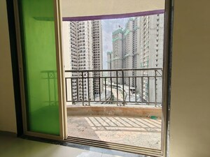 1 BHK Apartment For Rent in Purshottam Nayan, Ghodbunder Road