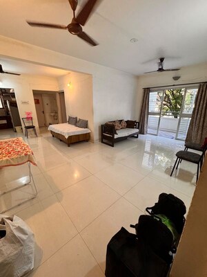 Team Area in 2 BHK Apartment at Shriram Nagar CHS, Aundh – for Rent