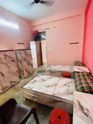 Bedroom in  Pg at Vineet Khand – for Rent