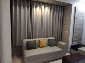 Bedroom in 2 BHK Apartment at Shalimar Gallant, Mahanagar – for Rent