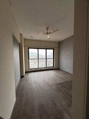 Room in 3 BHK Apartment at Jyoti Sukriti, Goregaon East – for Rent