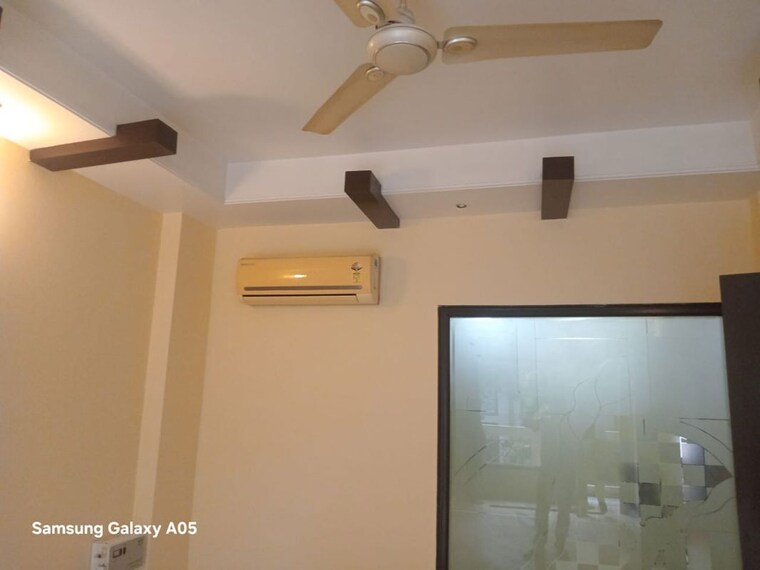 undefined, panchsheel enclave 3 Bedroom 265 Sq.Yd. Builder Floor In Panchsheel Enclave Delhi 10716612