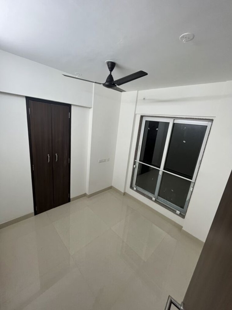 Bedroom, hubtown-harmony 3 Bedroom 559 Sq.Ft. Apartment In Matunga Mumbai 10716600
