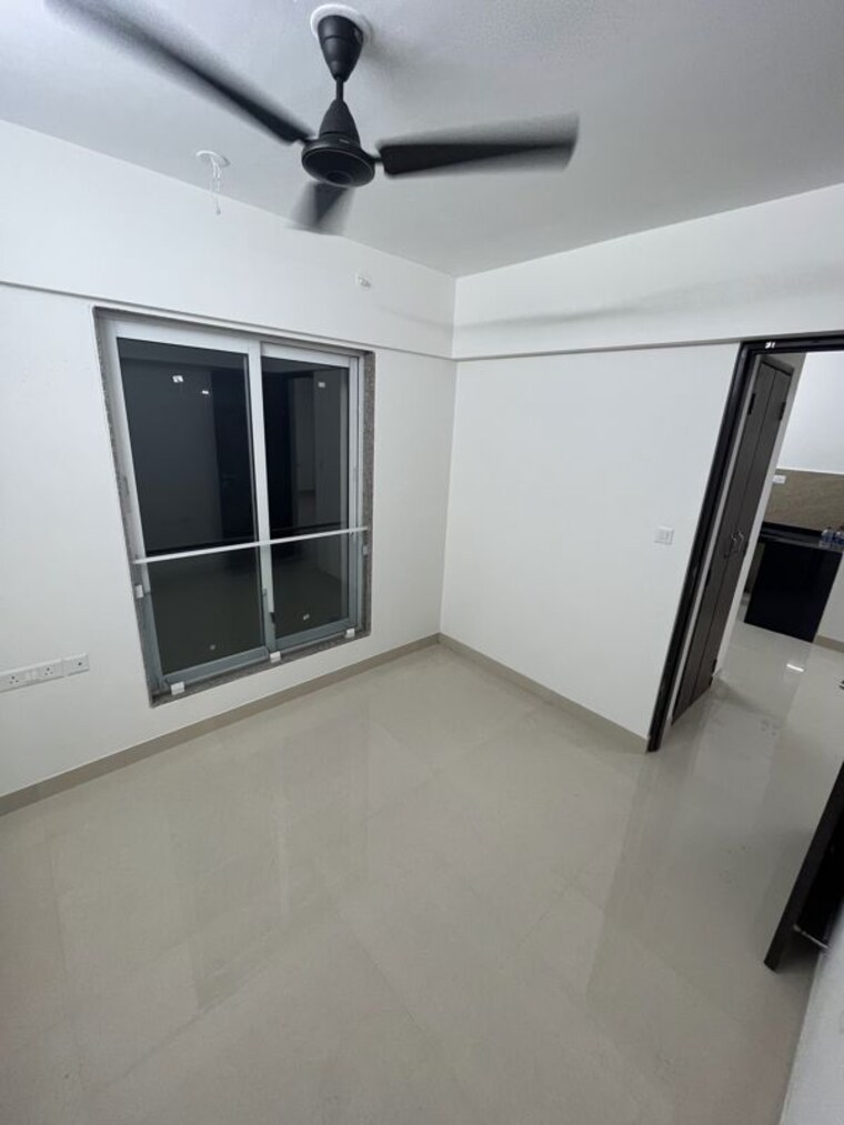 Bedroom, hubtown-harmony 3 Bedroom 559 Sq.Ft. Apartment In Matunga Mumbai 10716600
