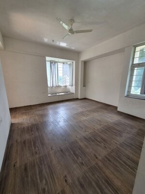 Room in 3 BHK Apartment at Matoshri Apartment Pashan, Pashan – for Rent