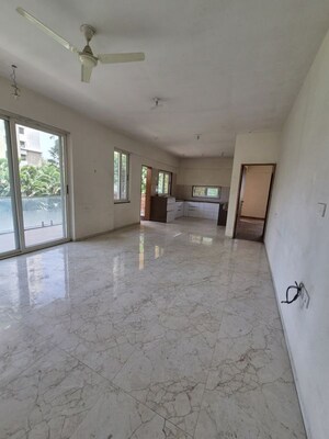 Room in 3 BHK Apartment at Matoshri Apartment Pashan, Pashan – for Rent